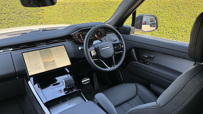 Land Rover Range Rover Sport 3.0 D300 Dynamic SE 5dr Auto Diesel Estate - Image 24